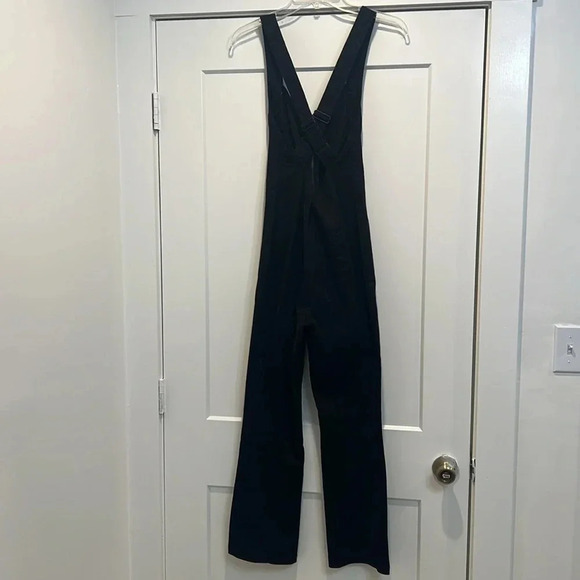 Urban Outfitters black  jumpsuit size small. In great condition! - Picture 6 of 13